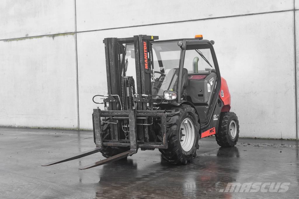 Manitou MC 30-4 D Дизелови камиони