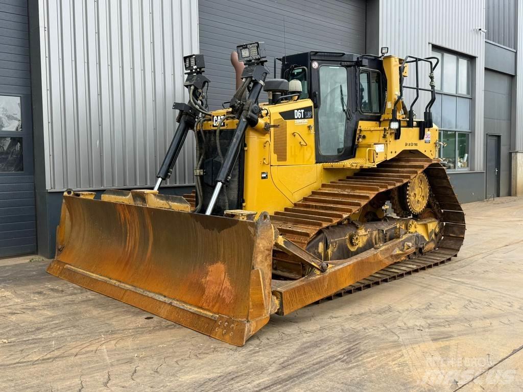 CAT D6T LGP Верижни булдозери
