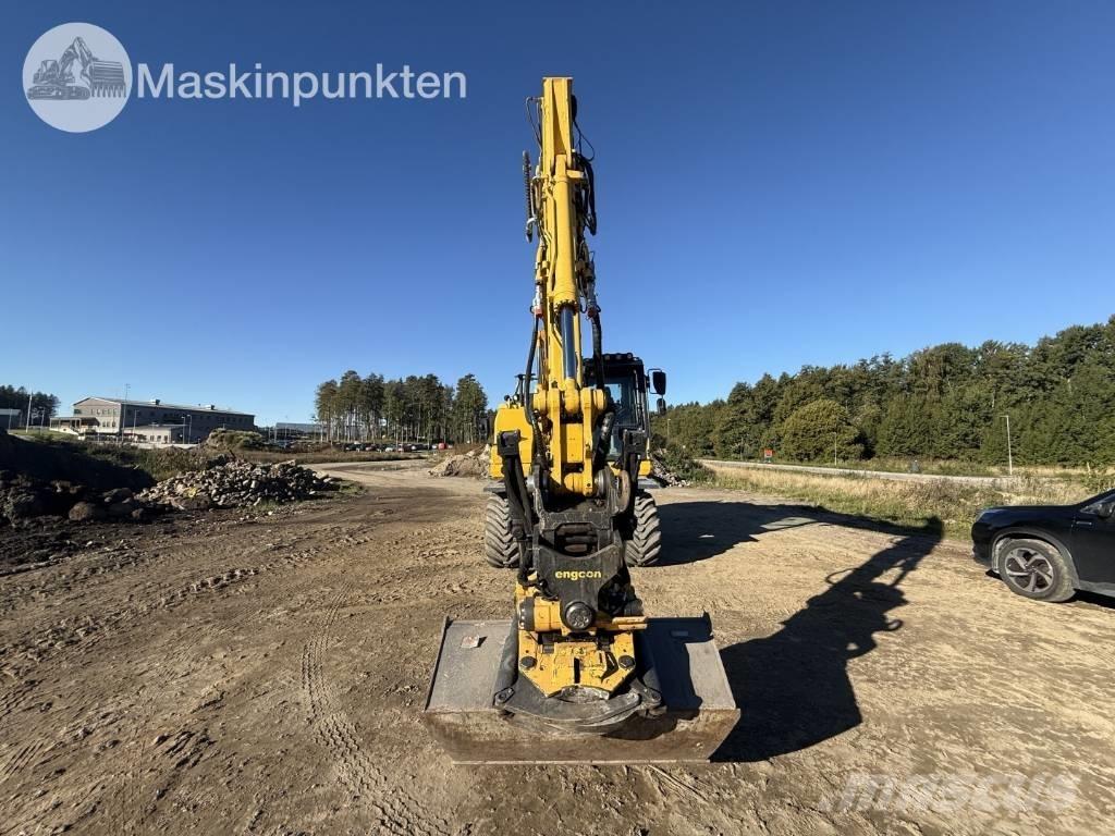 Komatsu PW 160 Колесни екскаватори