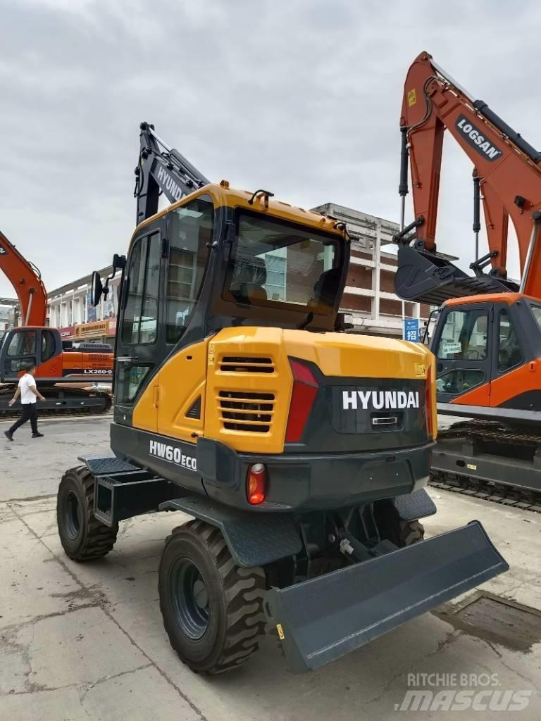 Hyundai HW 60 Eco Колесни екскаватори