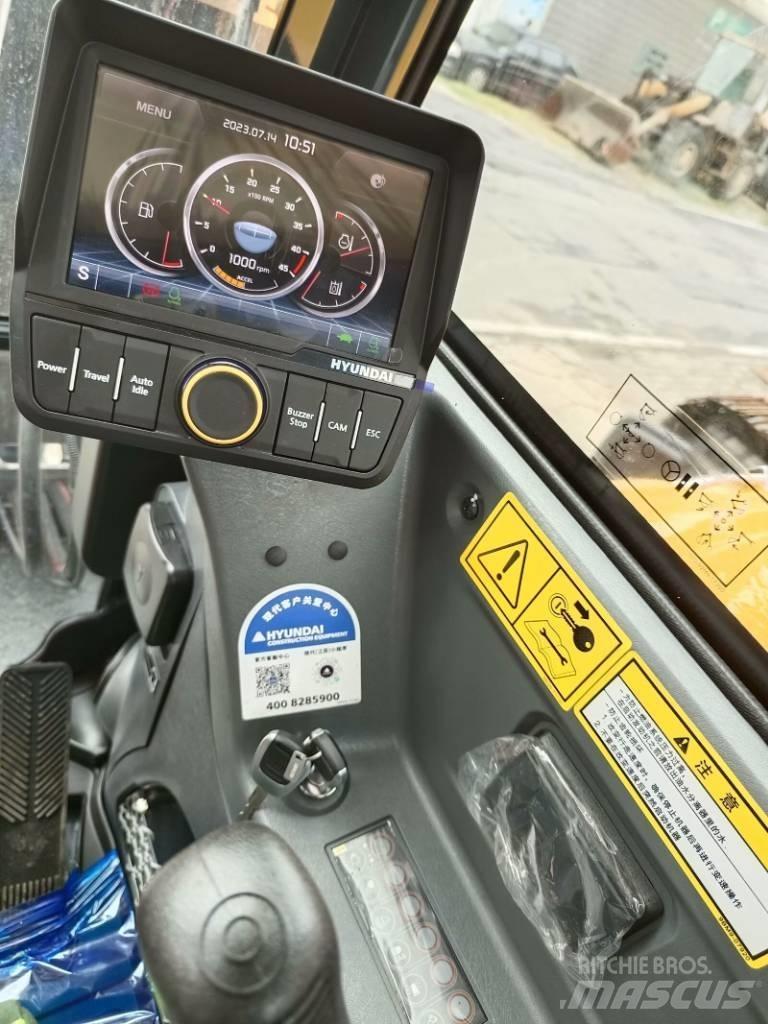 Hyundai HW 60 Eco Колесни екскаватори