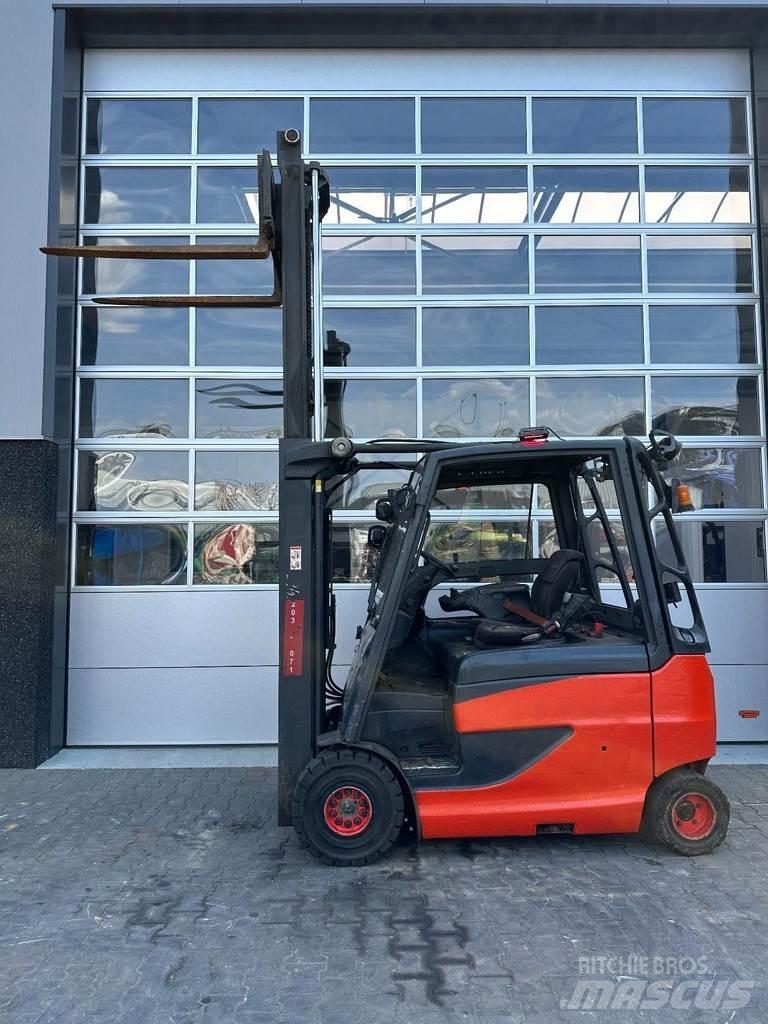 Linde E25P/600HL Електрически вилични кари-повдигачи