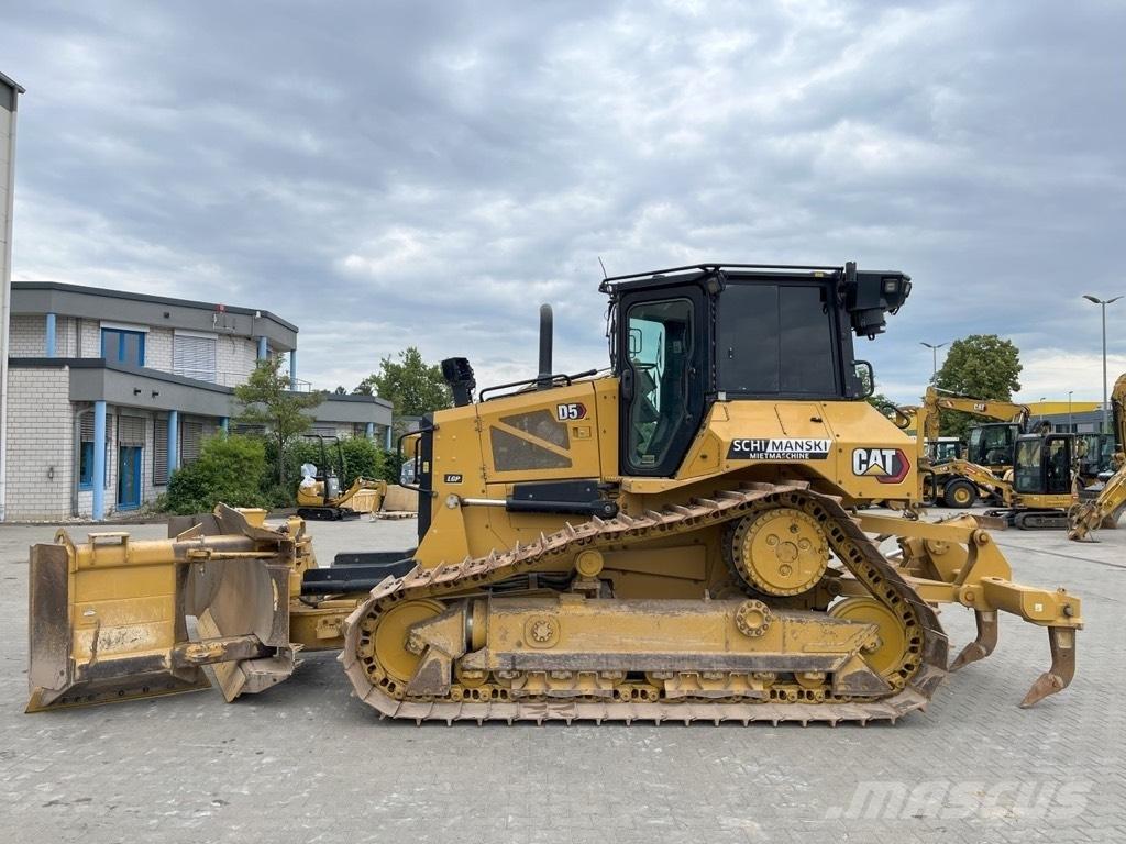 CAT D 5 LGP Верижни булдозери
