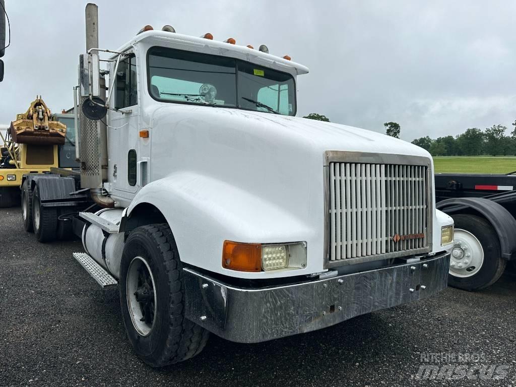 International 9400 Камиони за отпадъци