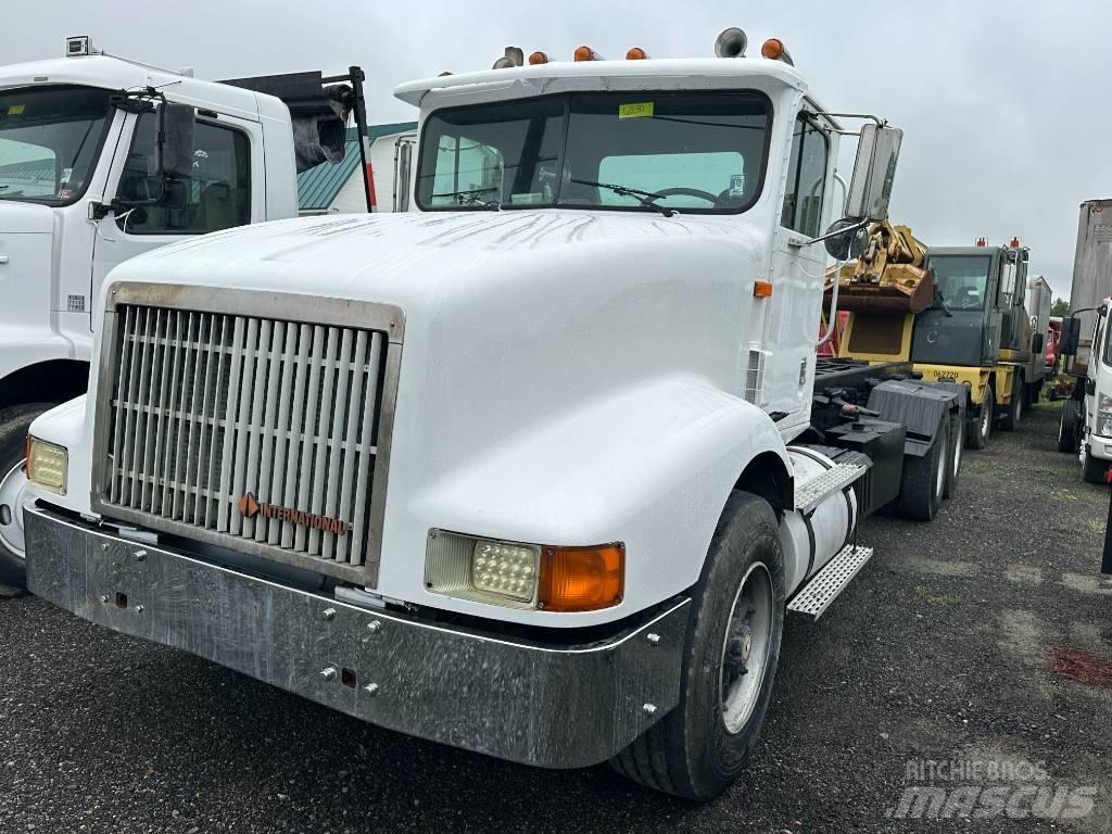 International 9400 Камиони за отпадъци