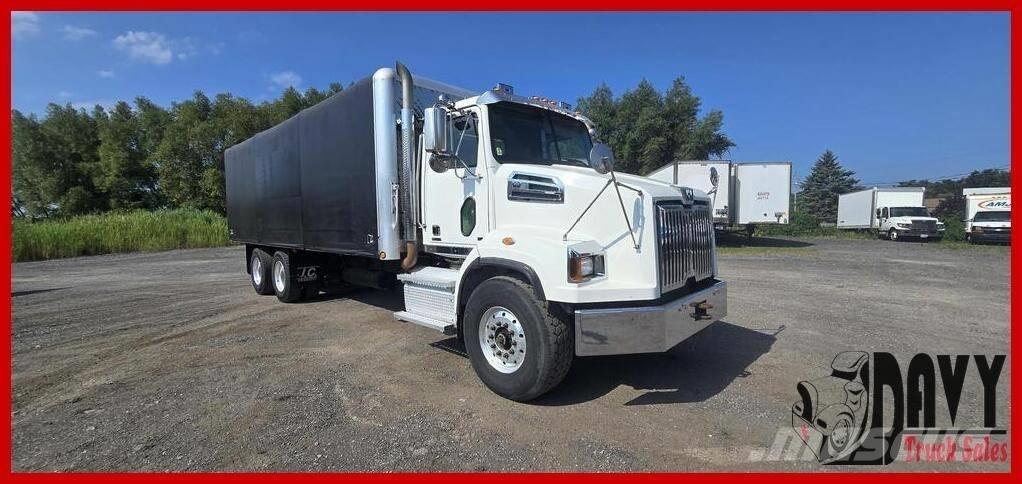Western Star 4700 SB Влекачи