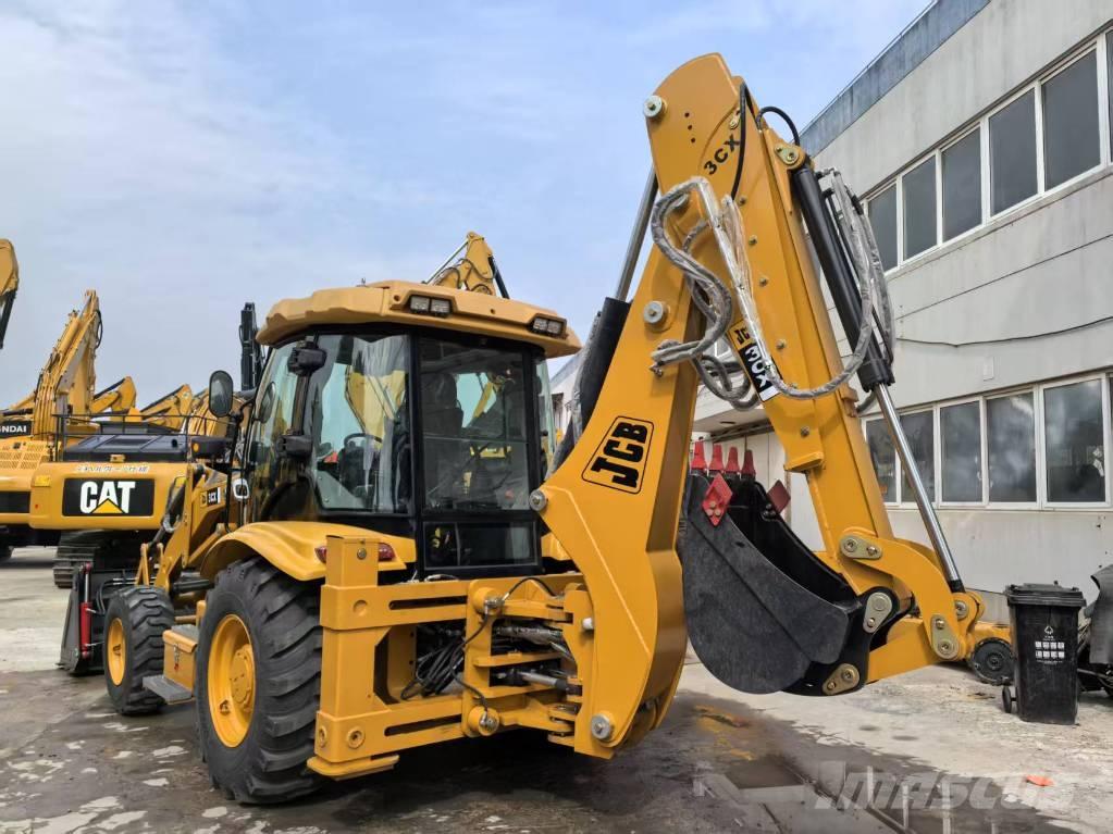 JCB 3 CX Товарач със заден ексватор