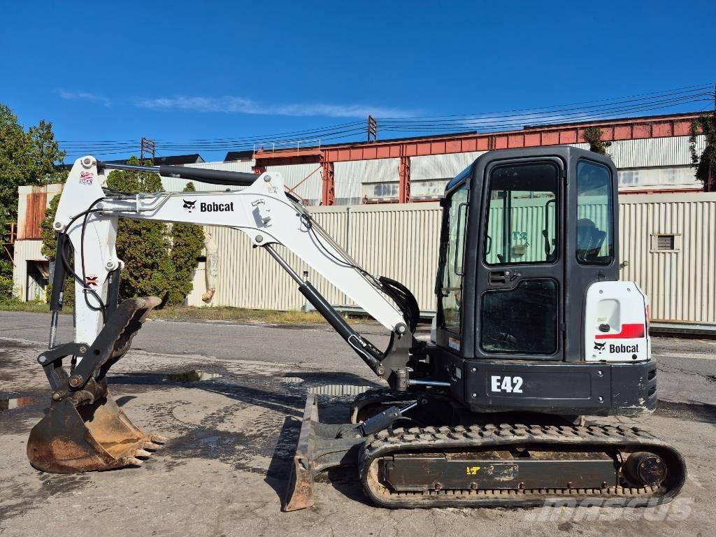 Bobcat E 42 Верижен екскаватор