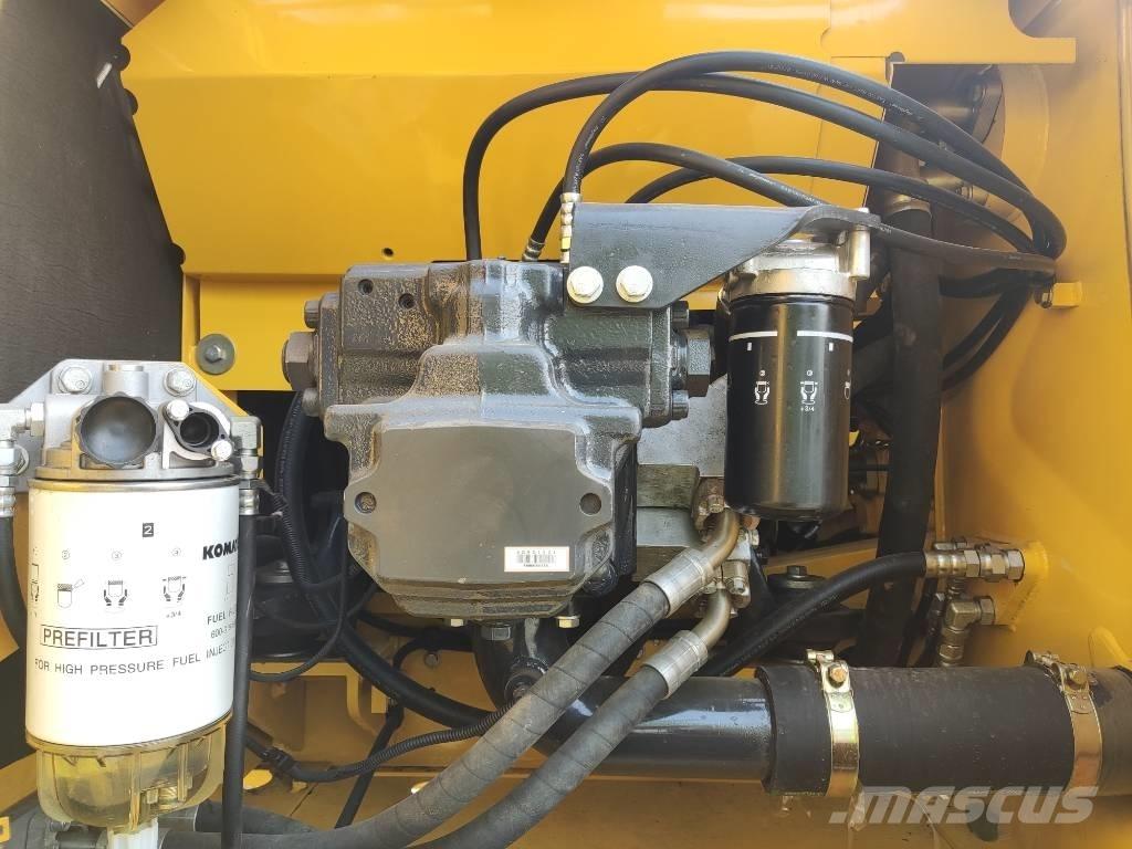 Komatsu PC 200-8 Верижен екскаватор