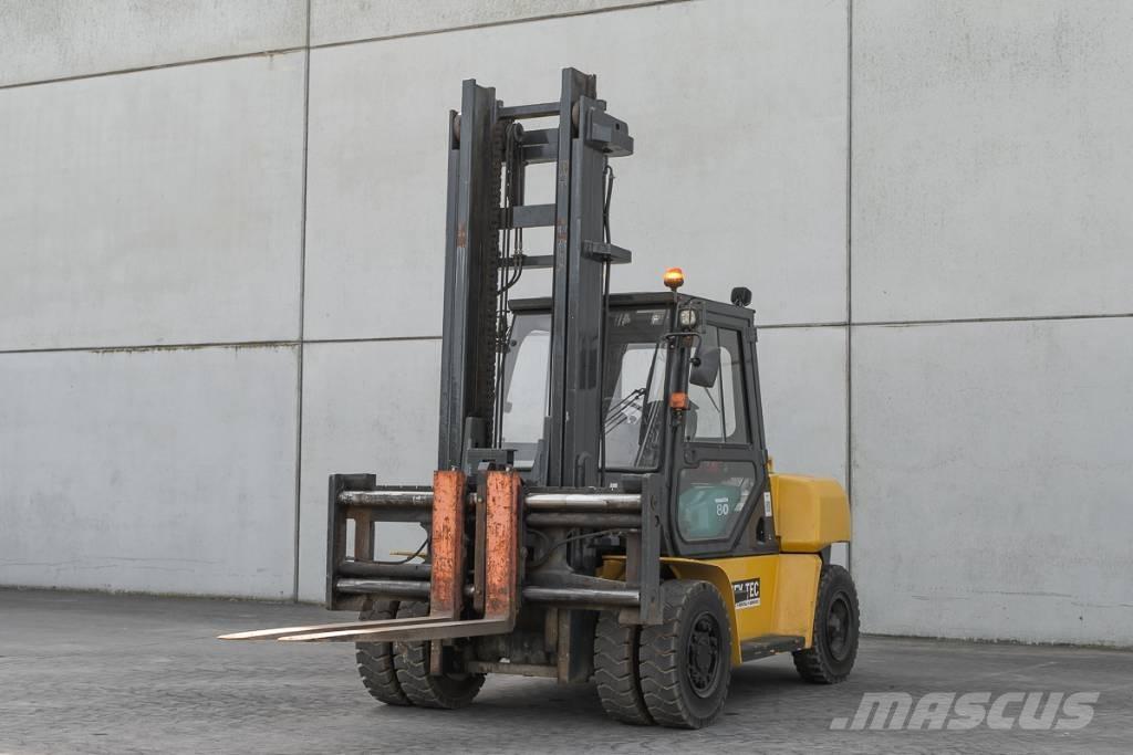 Komatsu FD 80-10 Дизелови камиони