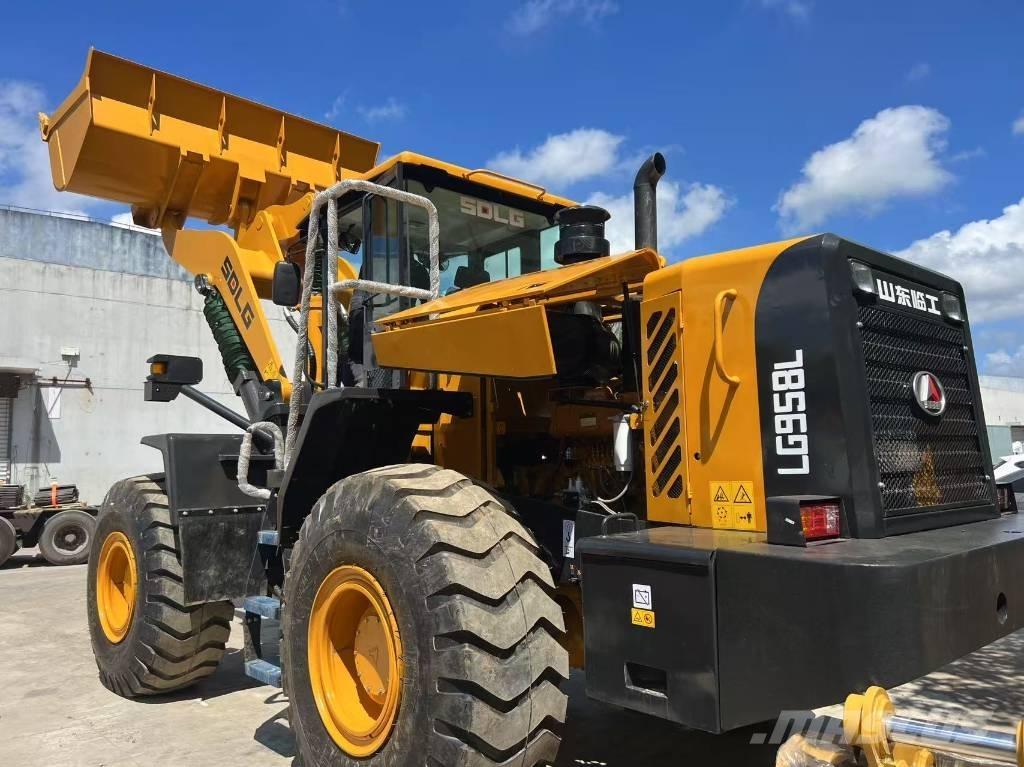SDLG LG 958 L Колесни товарачи