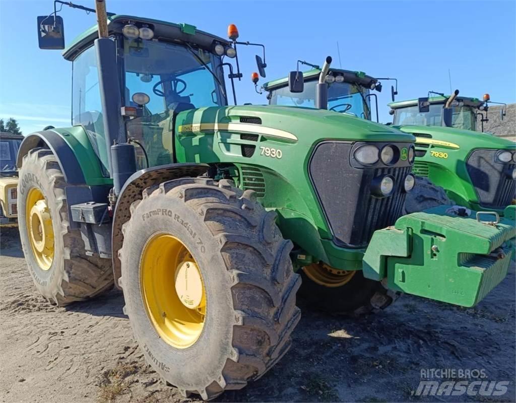 John Deere 7930 Трактори