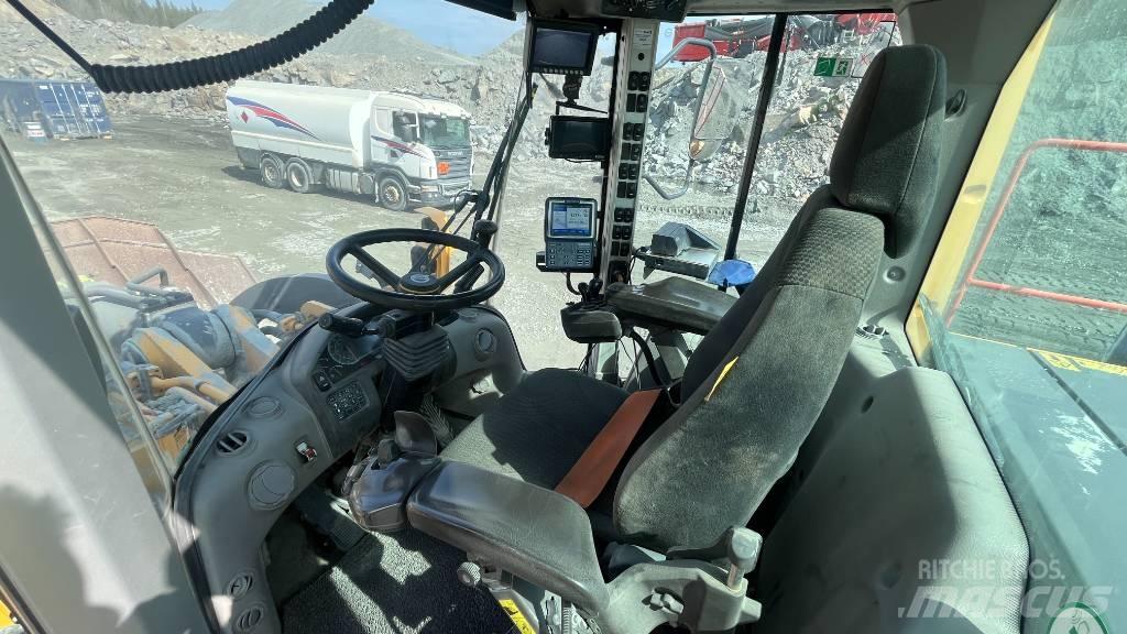 Volvo L 260 H Колесни товарачи