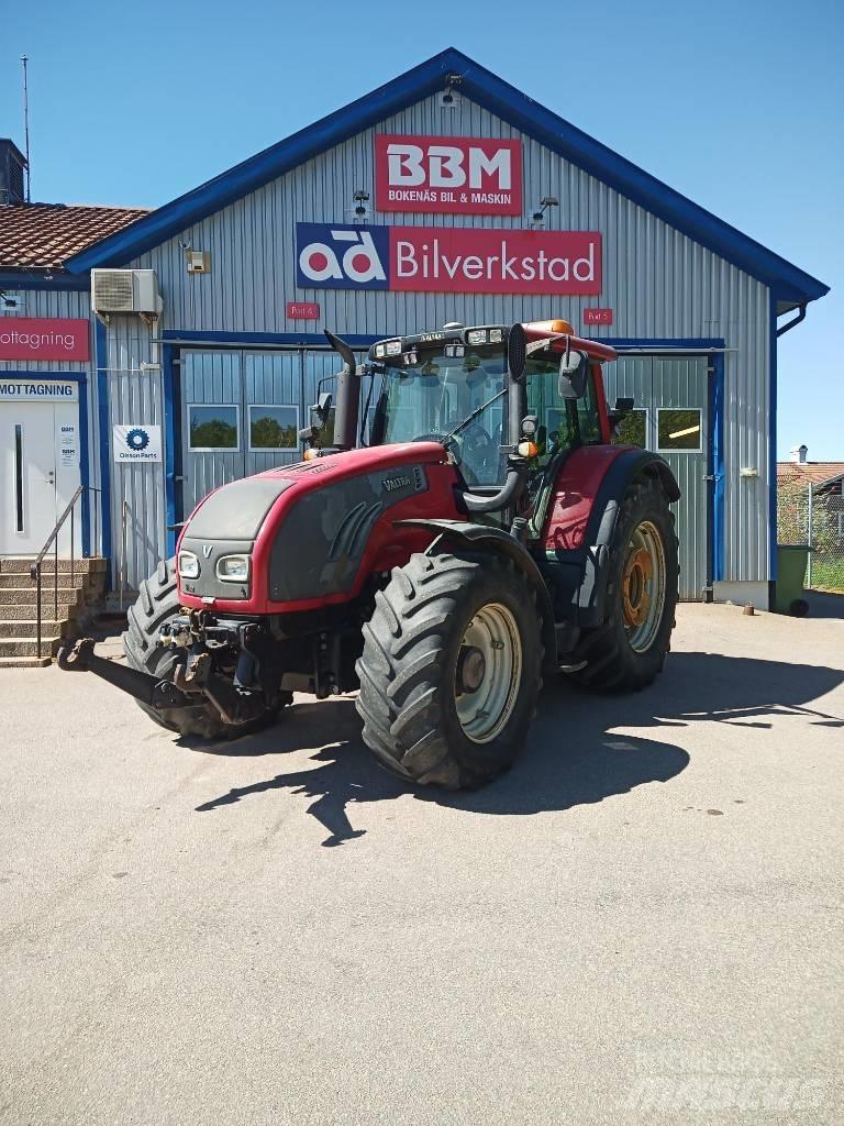 Valtra T 202 D Трактори
