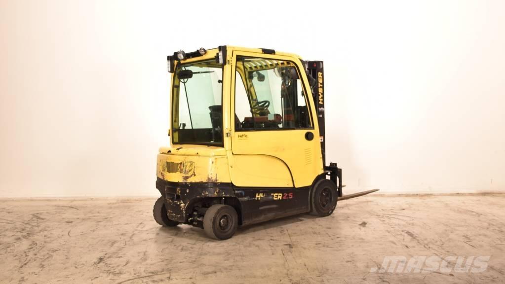 Hyster J2.5XN Електрически вилични кари-повдигачи
