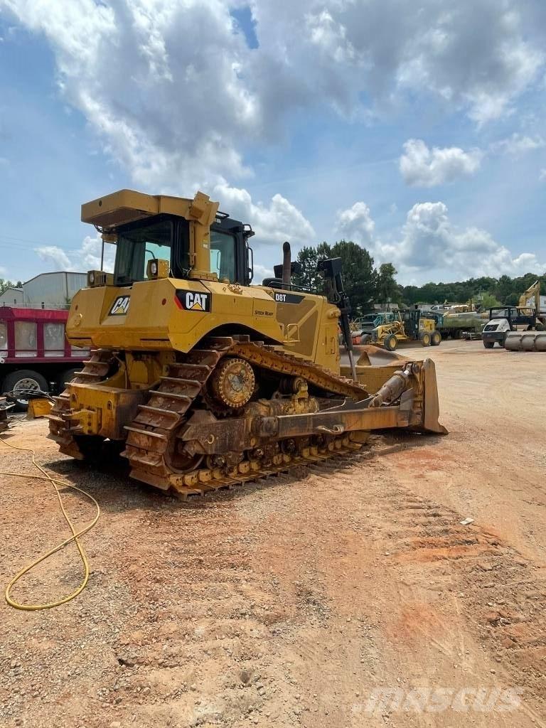 CAT D 8 T Верижни булдозери

