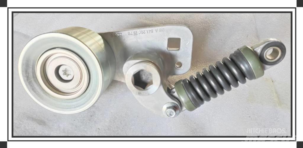 CLAAS Belt tensioner Двигатели