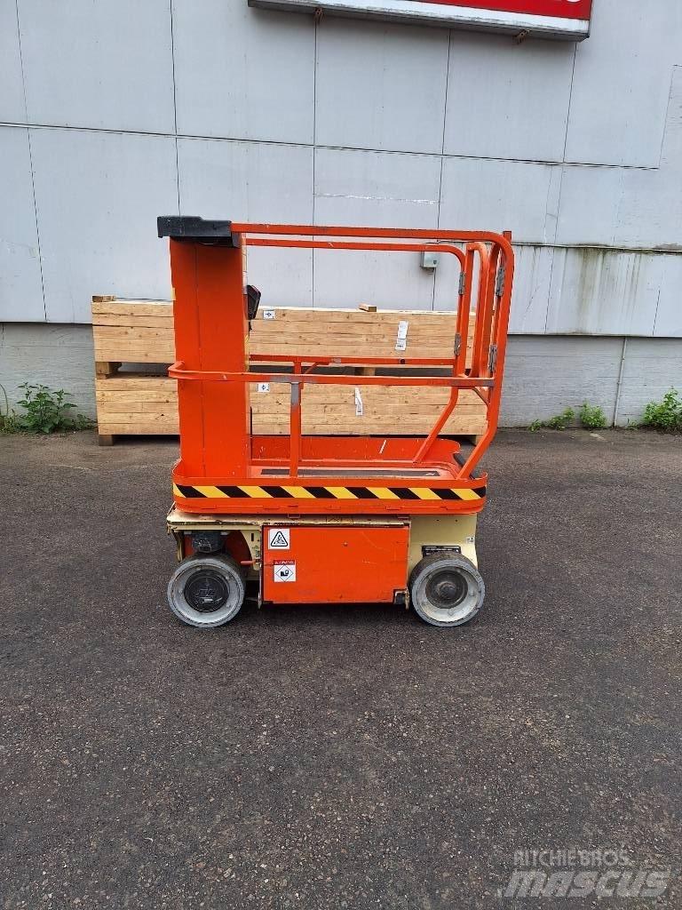 JLG 1230 ES Ножични работни платформи