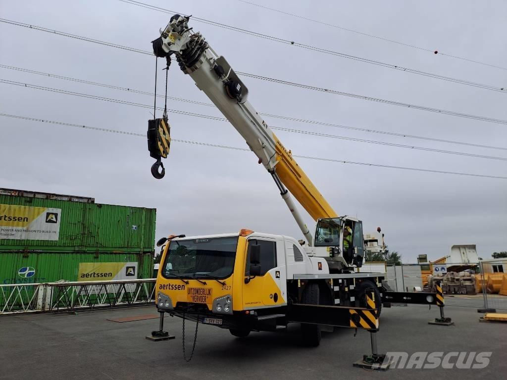 Terex Demag AC40/2L Всъдеходни кранове