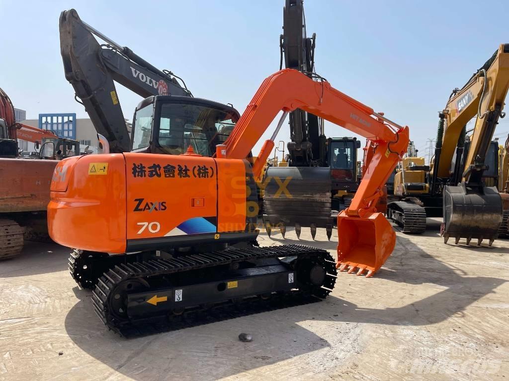 Hitachi ZX 70 Средни екскаватори 7т - 12т