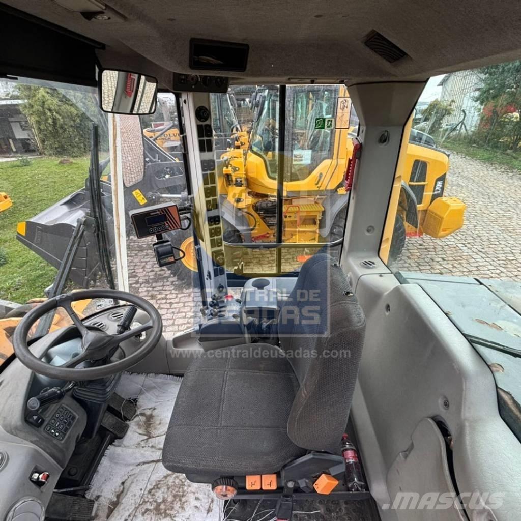 Volvo L 60 F Колесни товарачи