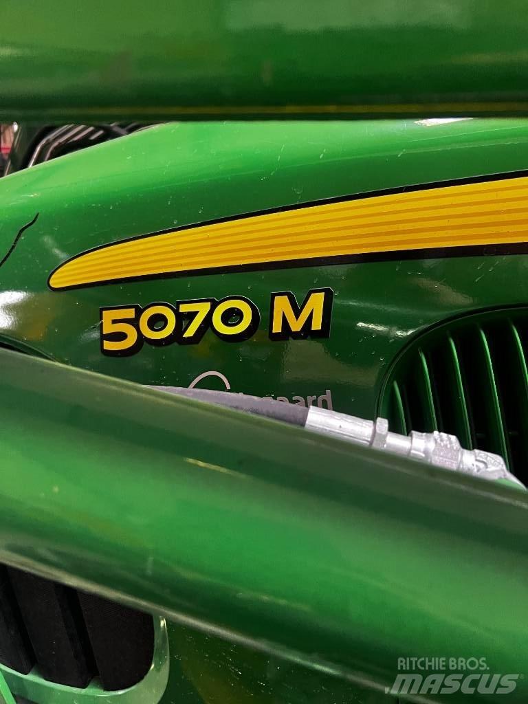 John Deere 5070 M Трактори