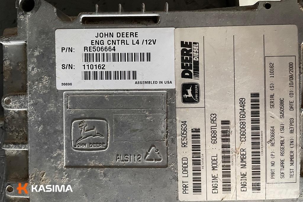 John Deere 6910 S Електроники