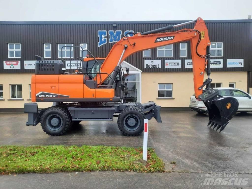 Doosan Dx140W-7 Колесни екскаватори