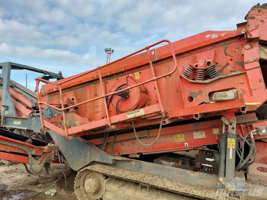 Terex Finlay 883 Мобилни скрийнери
