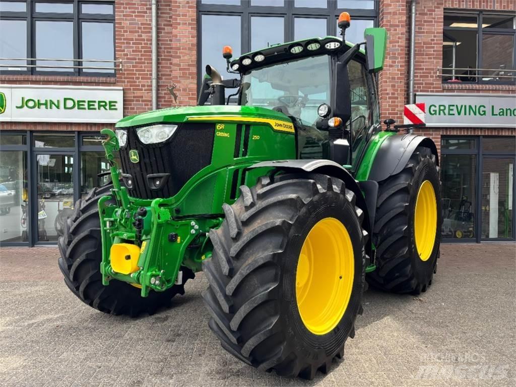 John Deere 6R250 Трактори