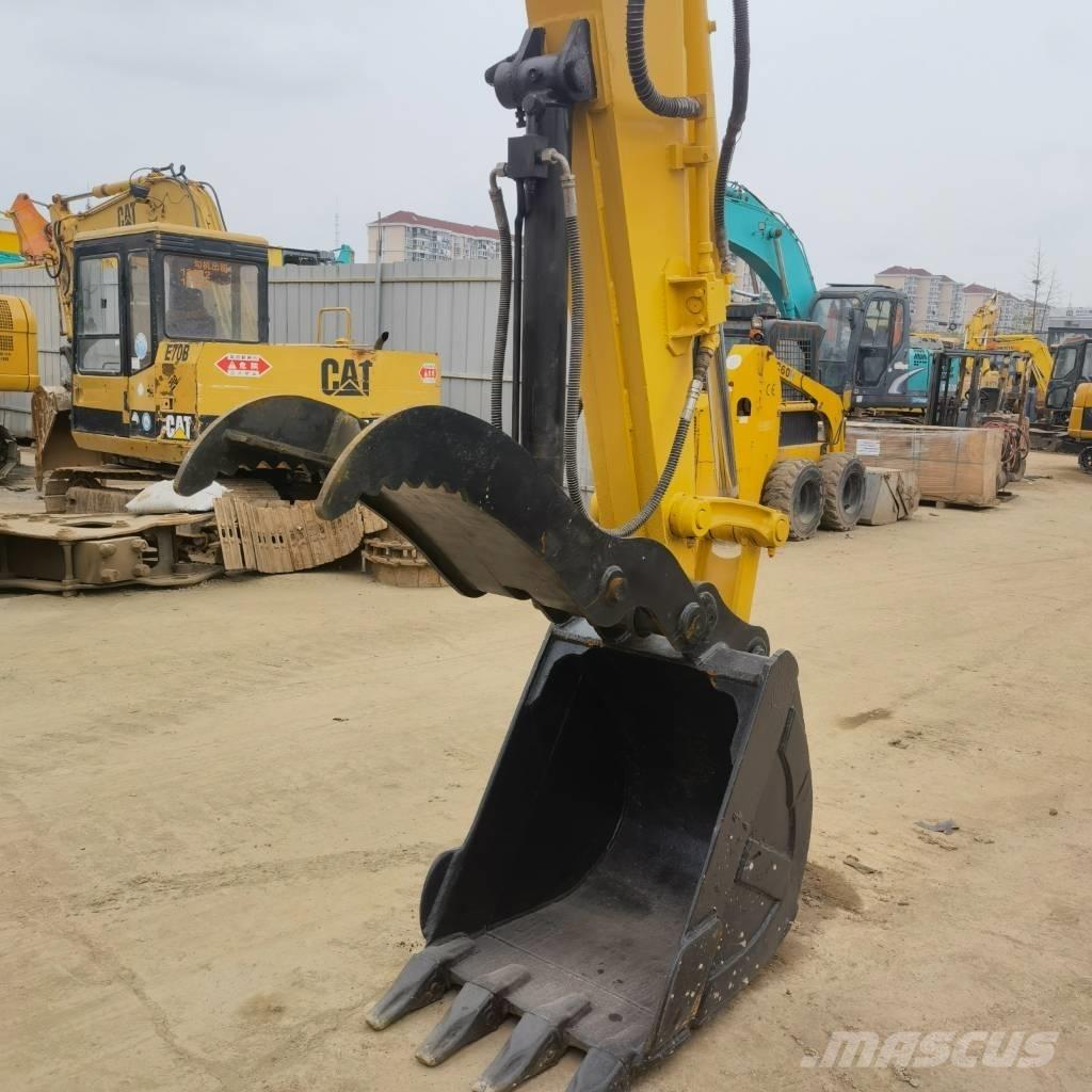 Komatsu PC78US Средни екскаватори 7т - 12т