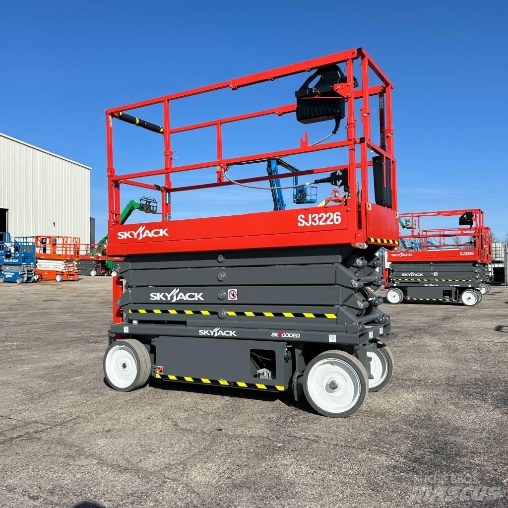 SkyJack SJ 3226 Ножични работни платформи