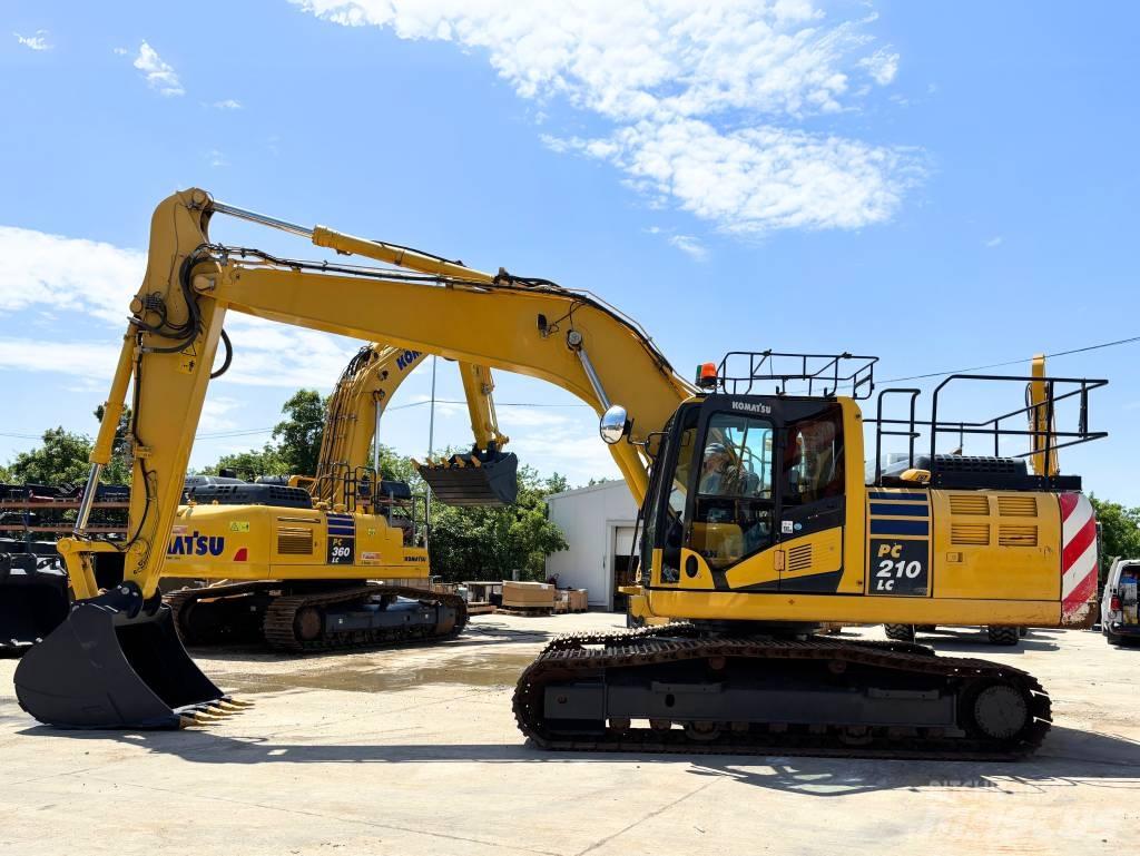 Komatsu PC210LC-11 Верижен екскаватор