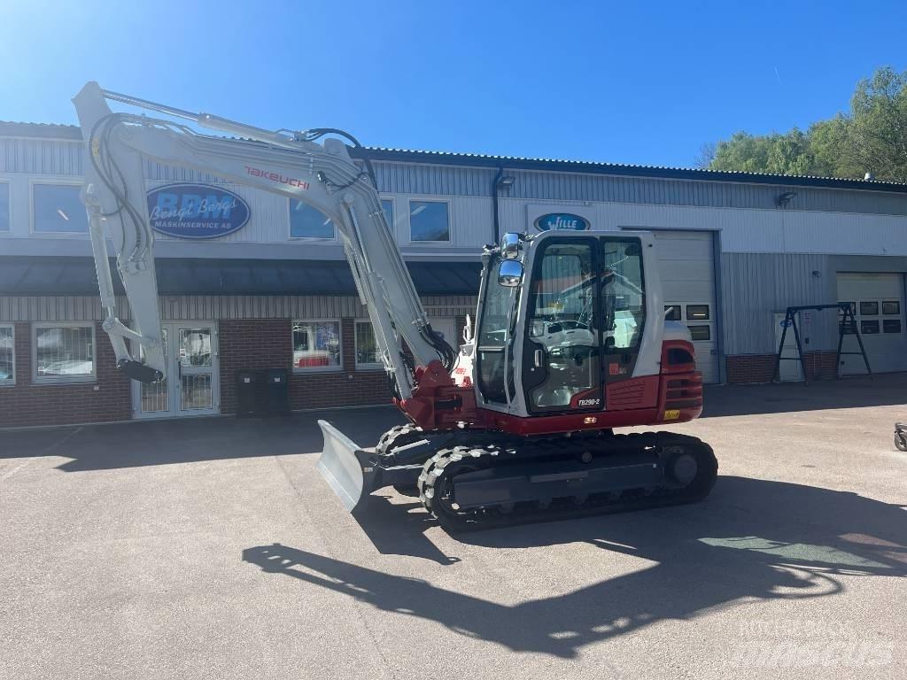 Takeuchi TB 290-2 Средни екскаватори 7т - 12т