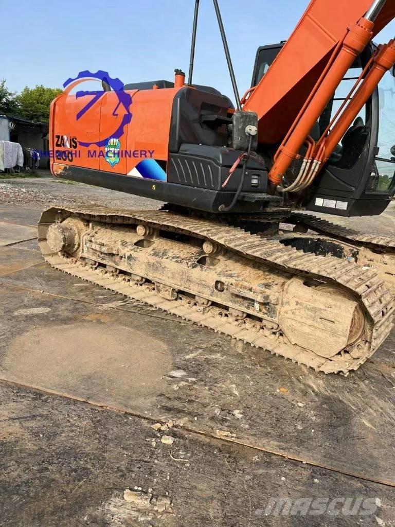 Hitachi ZX 200-5 G Верижен екскаватор