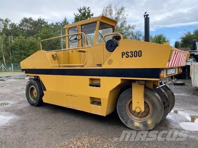 CAT PS 300 Пневматични гумени  ролки
