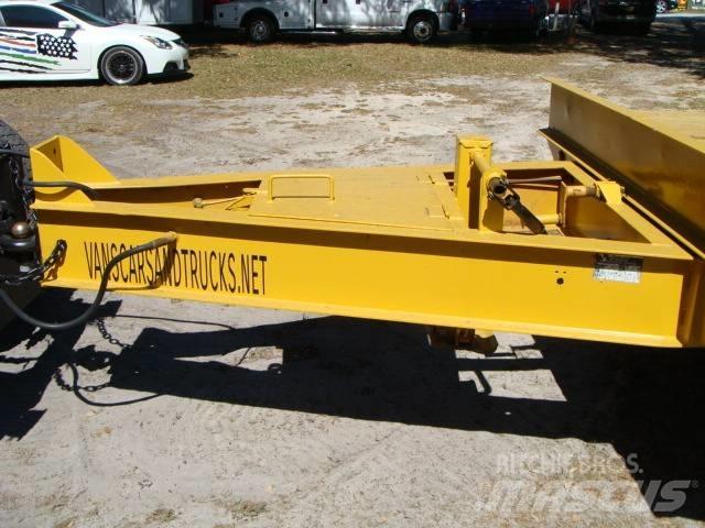  CUEQ TILT TRAILER Бордови