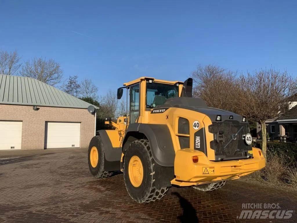 Volvo L120 H Колесни товарачи