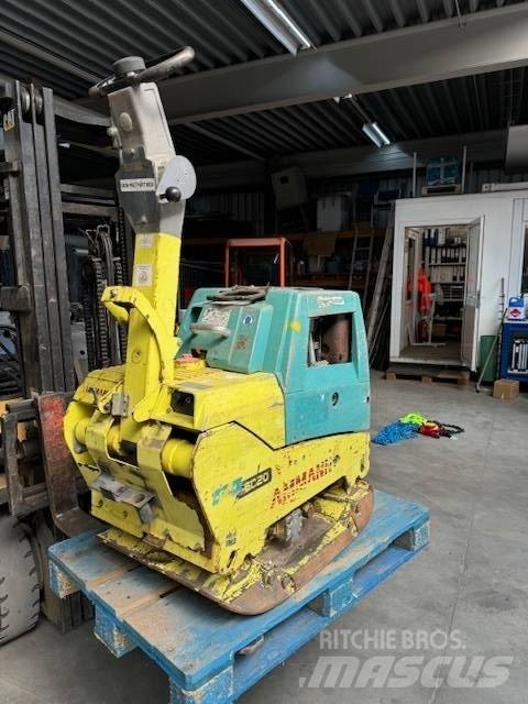 Ammann APH 6020 Подемна и полагаща техника