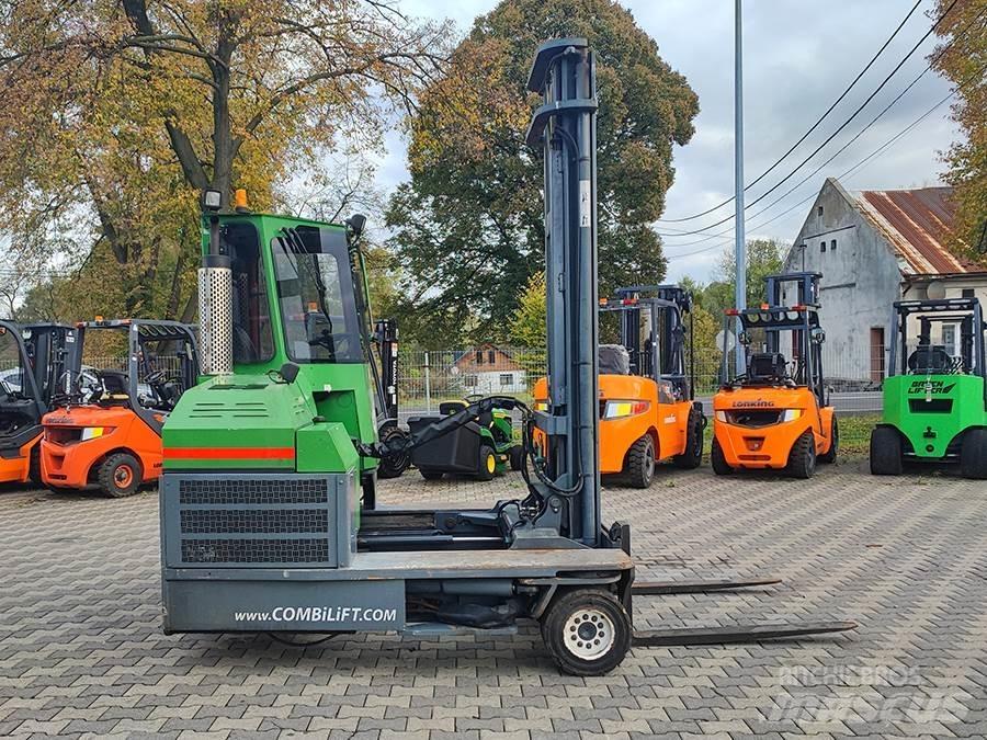 Combilift C4000 Повдигач с движение в 4 посоки