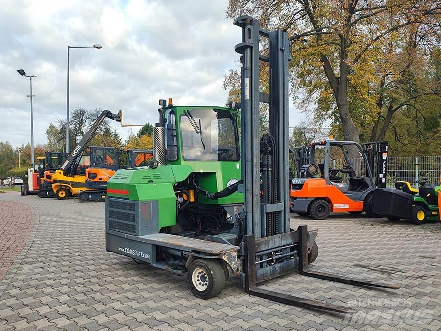 Combilift C4000 Повдигач с движение в 4 посоки