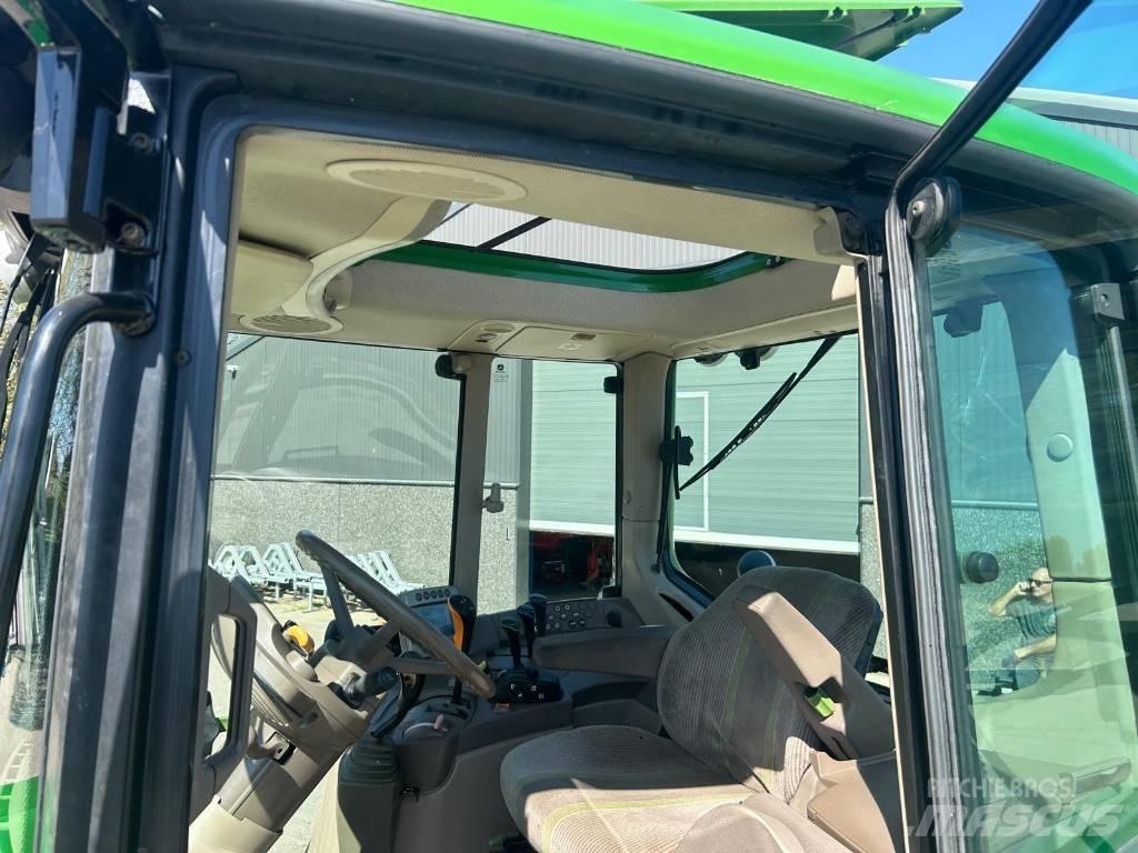 John Deere 6430 Трактори