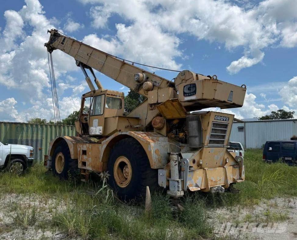 Grove RT 65 S Всъдеходни кранове