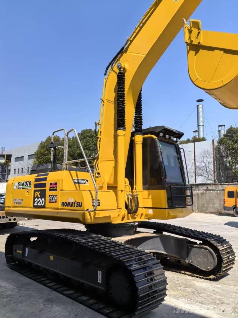 Komatsu PC 220-8 Верижен екскаватор