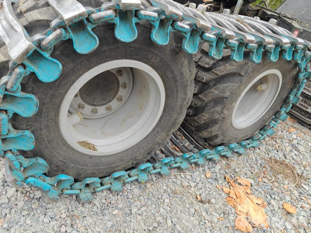 Komatsu 901 XC Харвестери