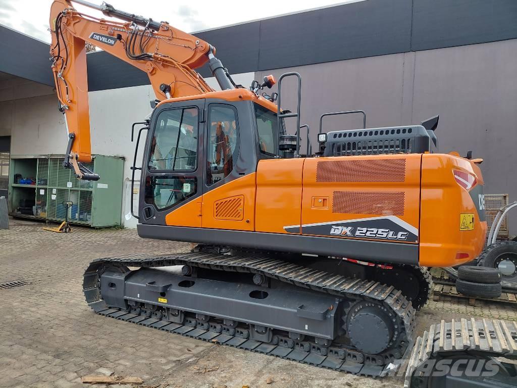 Doosan DX225LC-7 Верижен екскаватор
