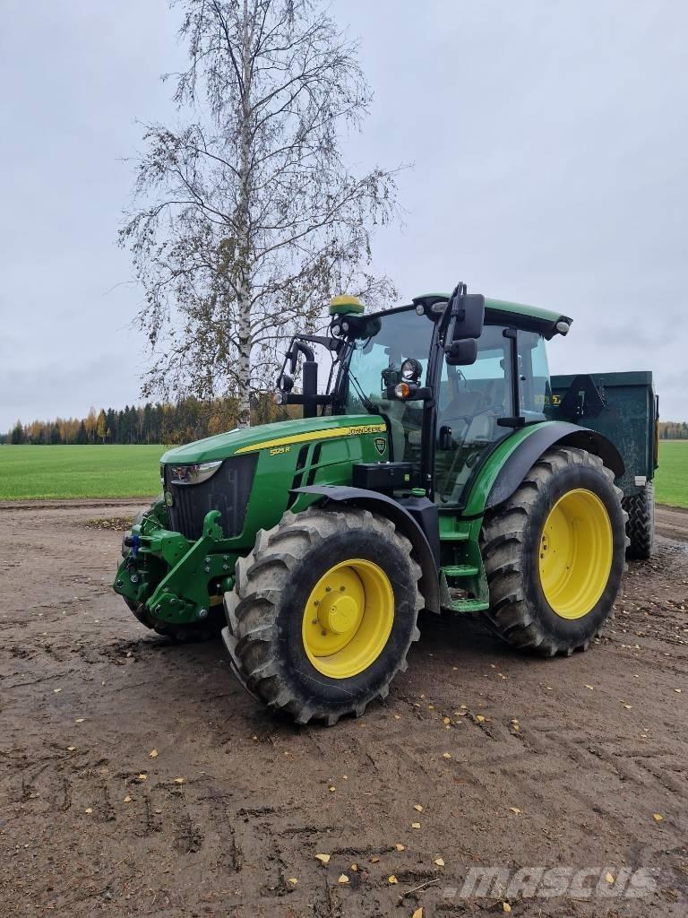 John Deere 5125R Трактори