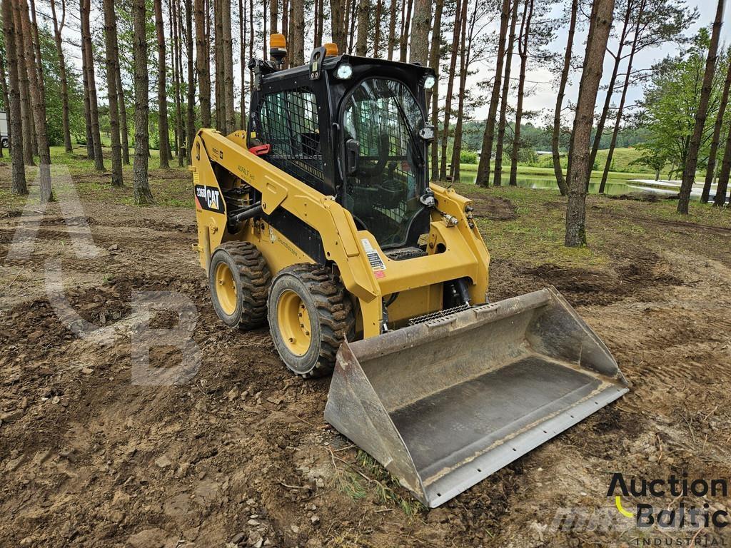 CAT 236 D Мини товарачи
