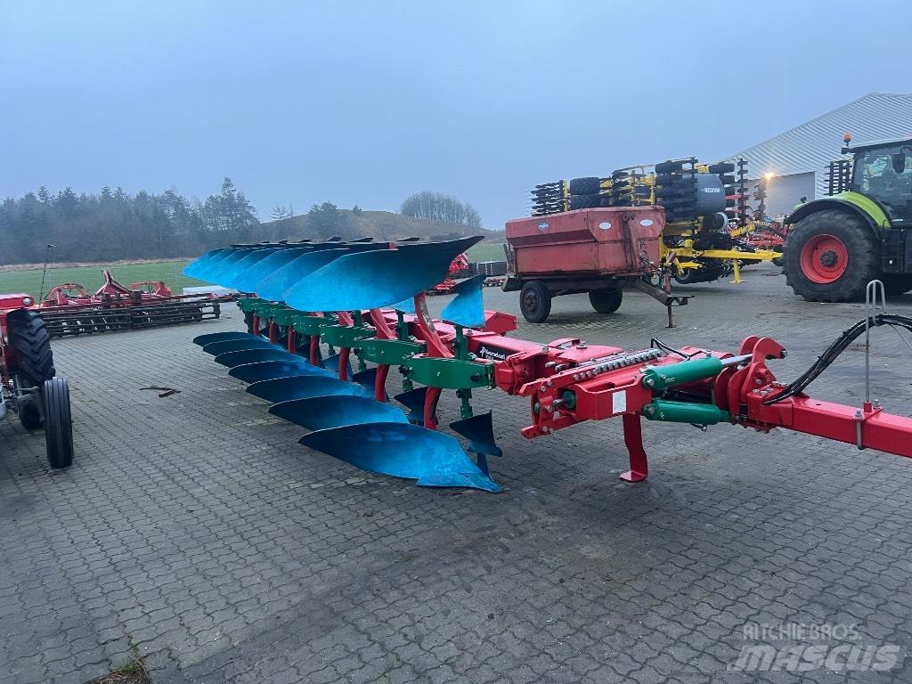 Kverneland 6300 Реверсивни плугове