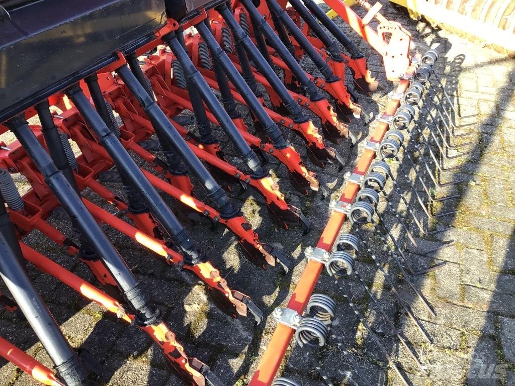 Kuhn Premia 300 Редосеялки